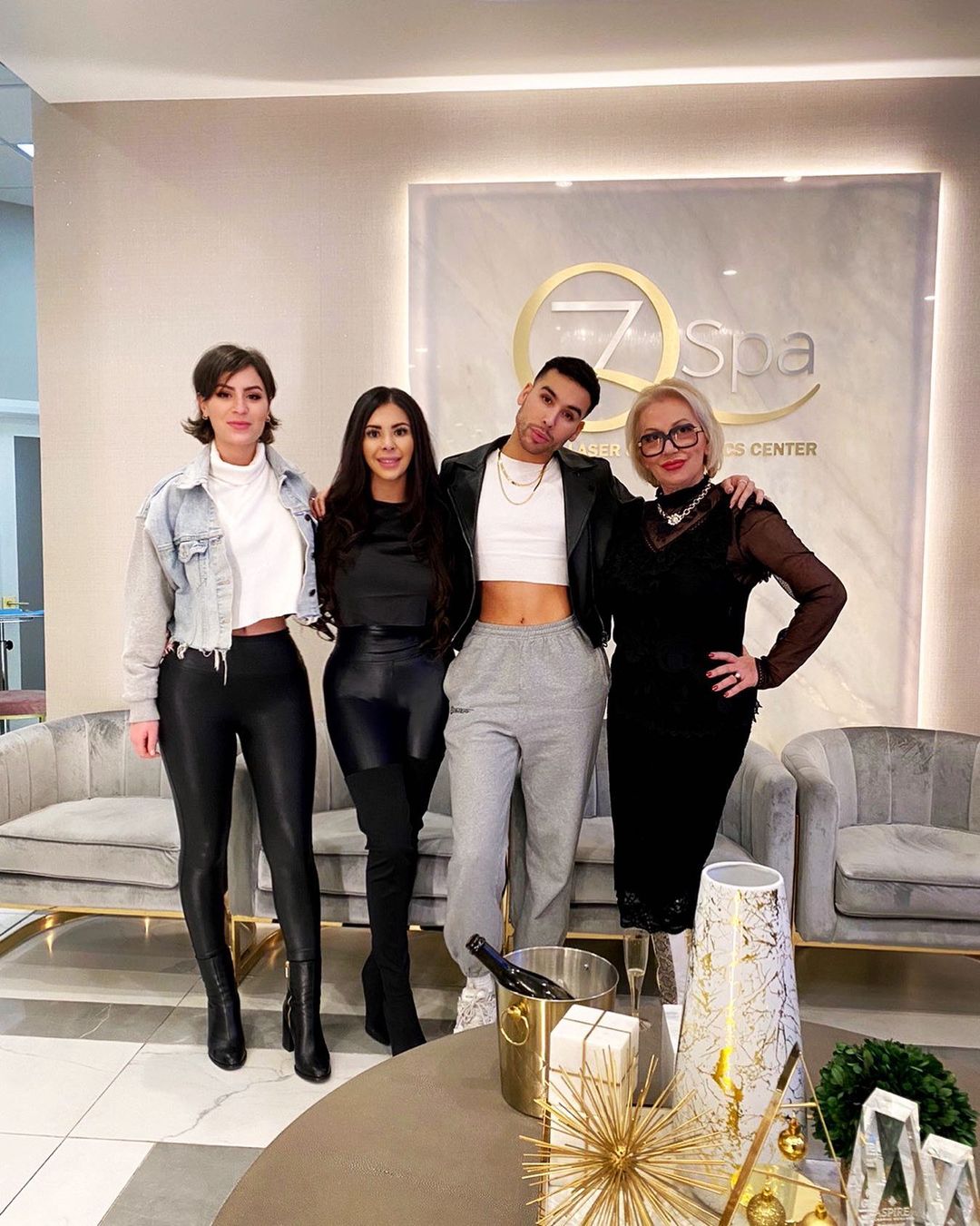 7Q Babes VIPS 7Q Spa Laser Aesthetics